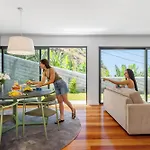 Villa Atlantic Pebble