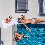 Villa Atlantic Pebble
