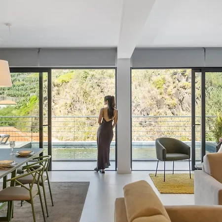 Villa Atlantic Pebble *