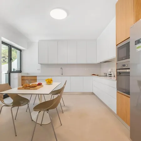 Villa Atlantic Pebble