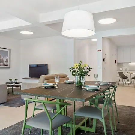 Atlantic Pebble Villa *